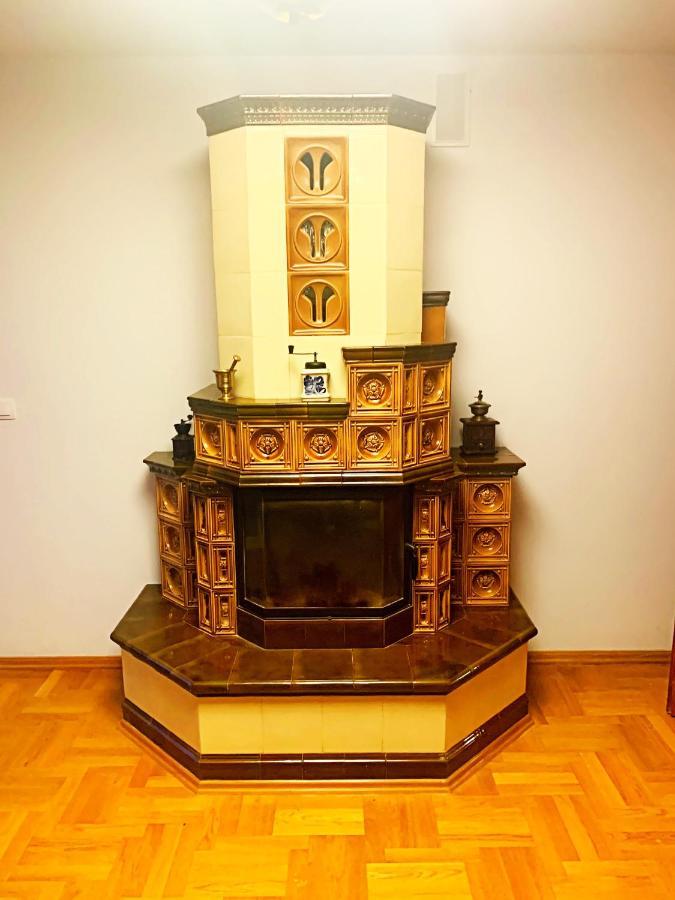 The Castle Suites & Apartment - Free Parking - (Adults Only) Краков Экстерьер фото