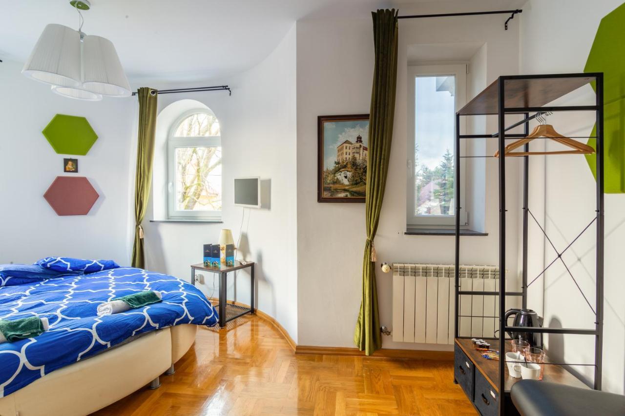 The Castle Suites & Apartment - Free Parking - (Adults Only) Краков Экстерьер фото