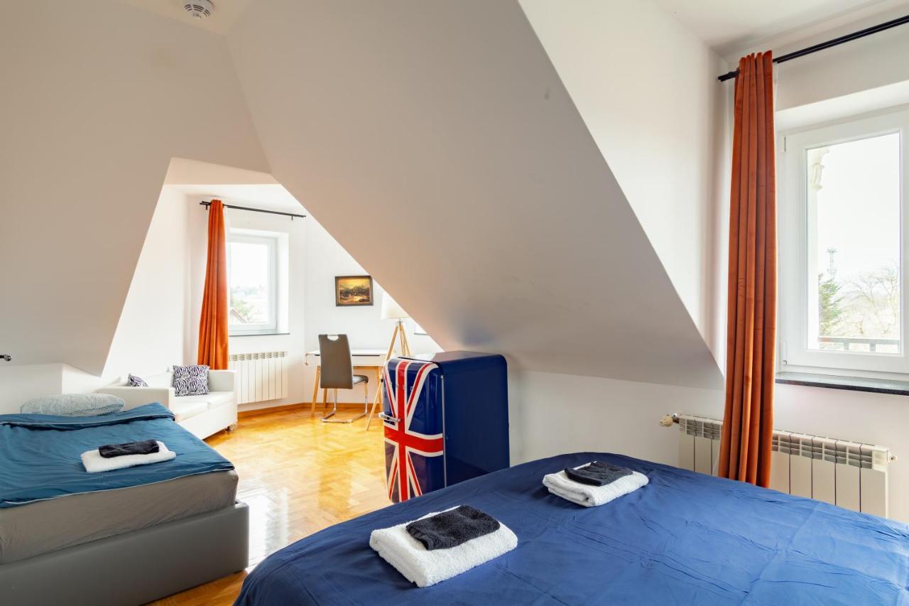 The Castle Suites & Apartment - Free Parking - (Adults Only) Краков Экстерьер фото