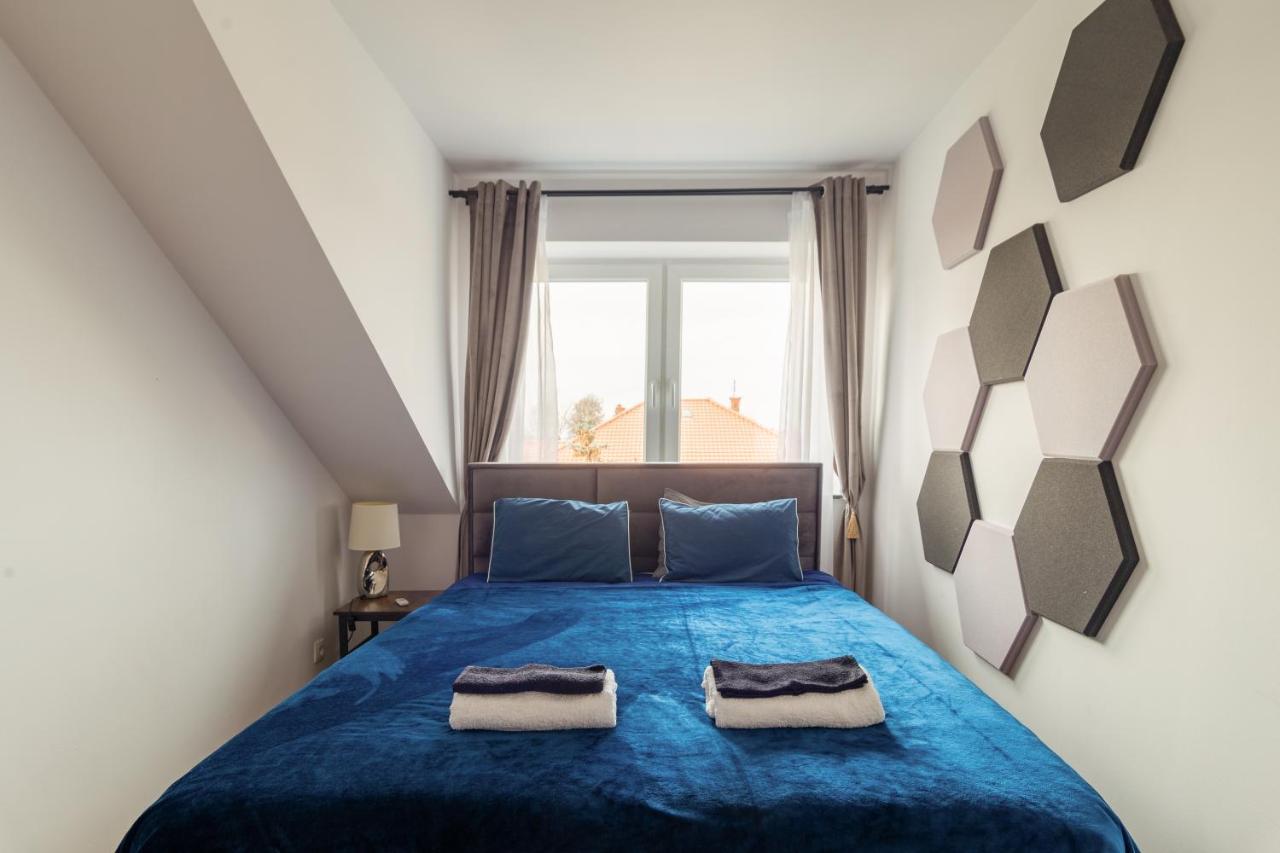 The Castle Suites & Apartment - Free Parking - (Adults Only) Краков Экстерьер фото