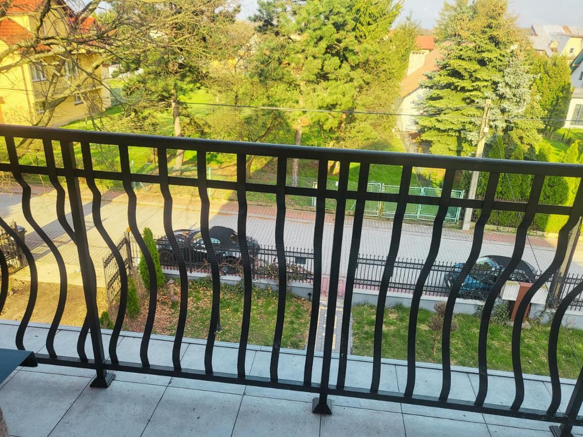 The Castle Suites & Apartment - Free Parking - (Adults Only) Краков Экстерьер фото